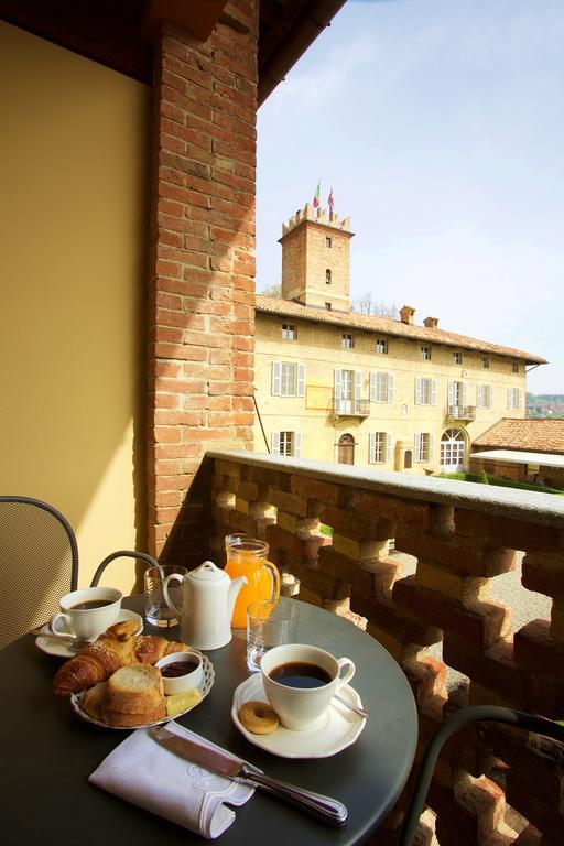Hotel Relais Castello Di Razzano Alfiano Natta Zimmer foto